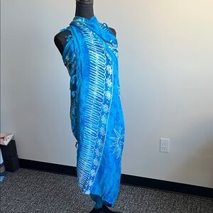 Vibrant Blue Floral Women's Swim Sarong